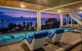 Nusa View - Oceanfront Rentals