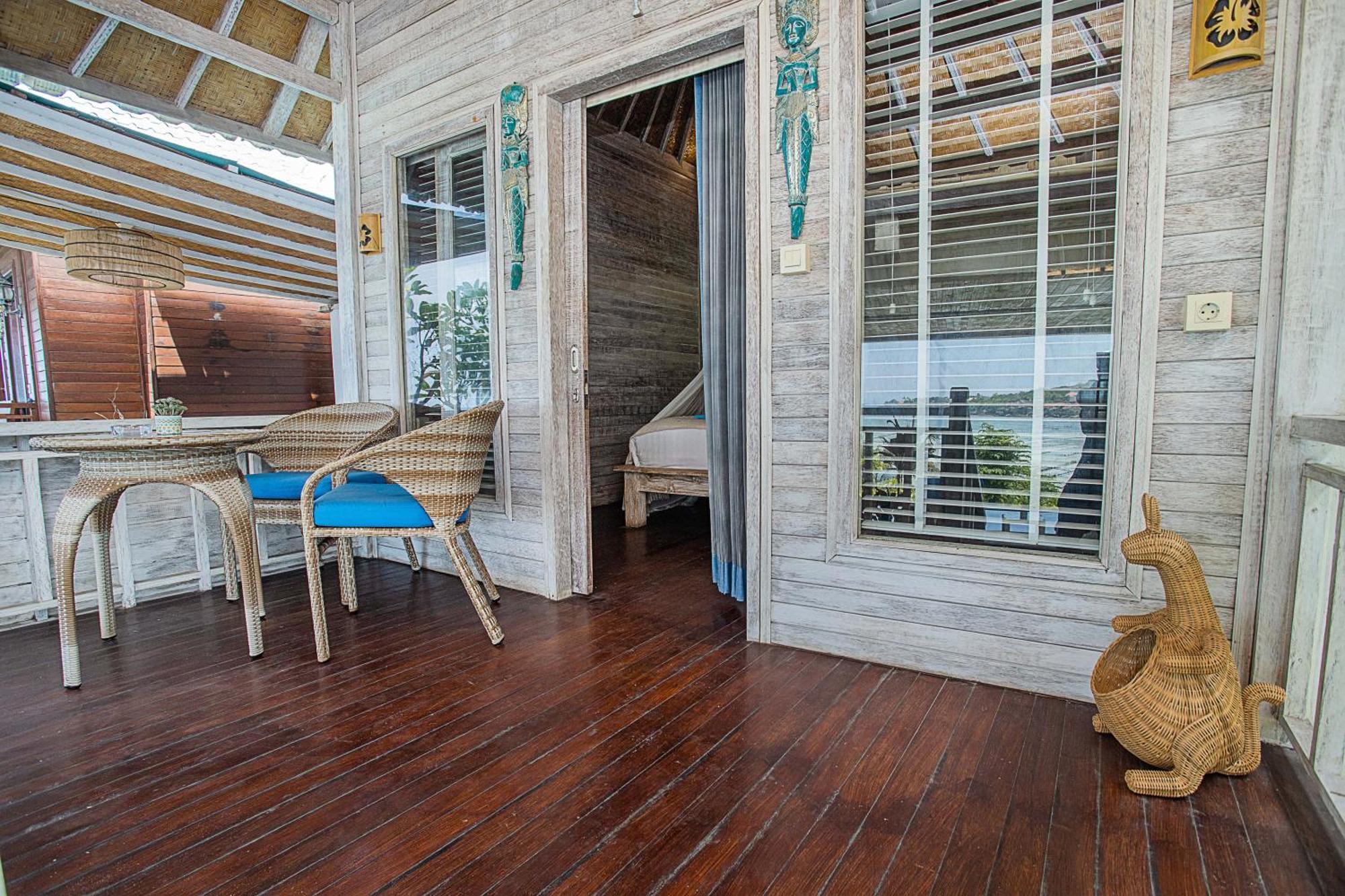 Nusa View - Oceanfront Rentals Lembongan Buitenkant foto