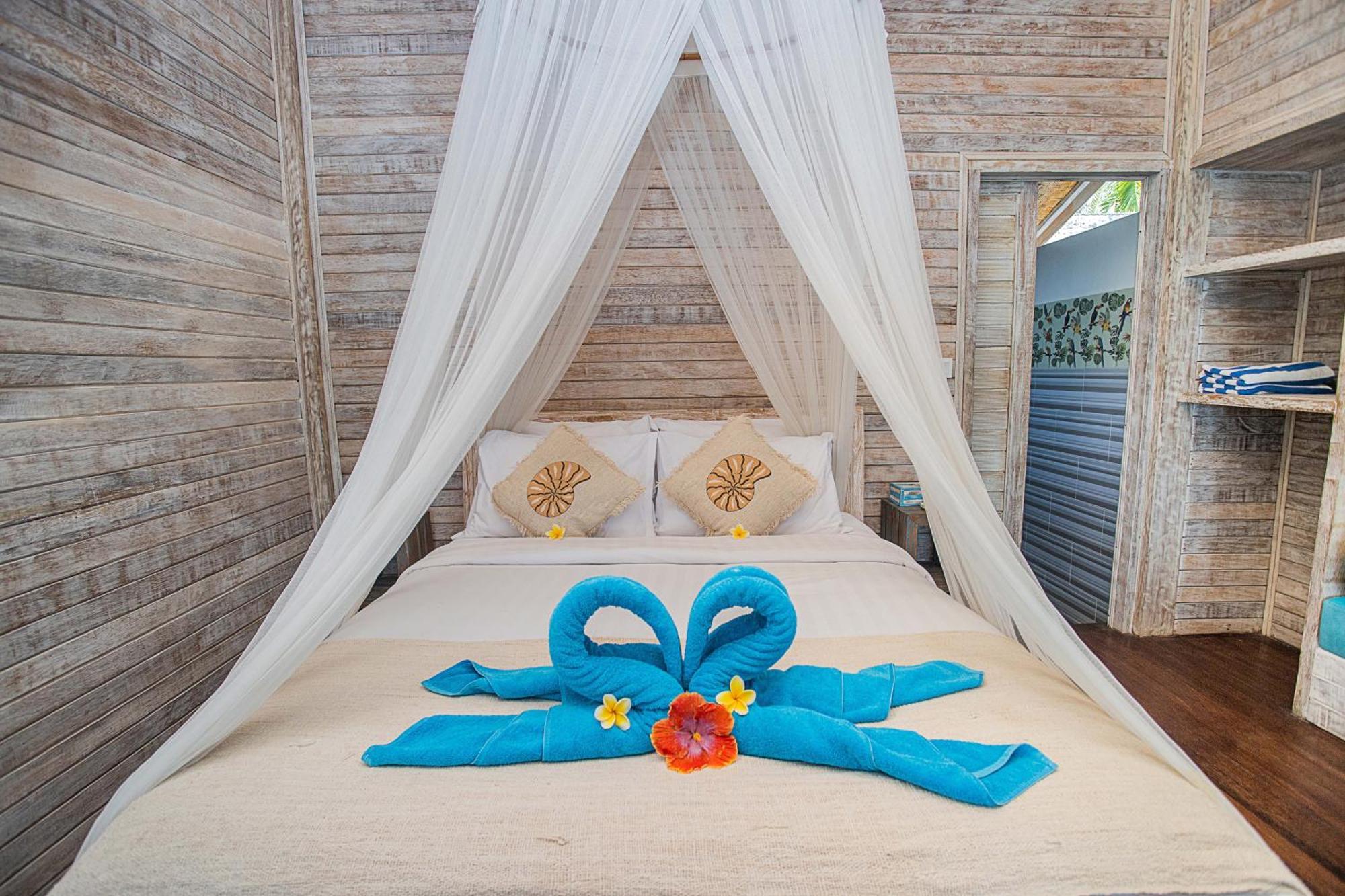 Nusa View - Oceanfront Rentals Lembongan Buitenkant foto