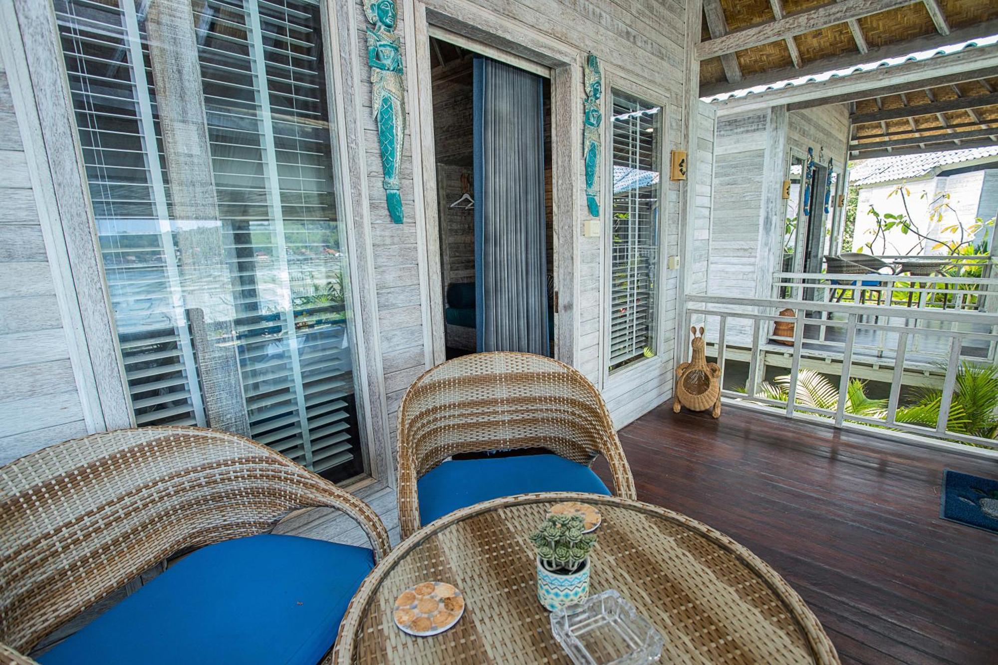 Nusa View - Oceanfront Rentals Lembongan Buitenkant foto