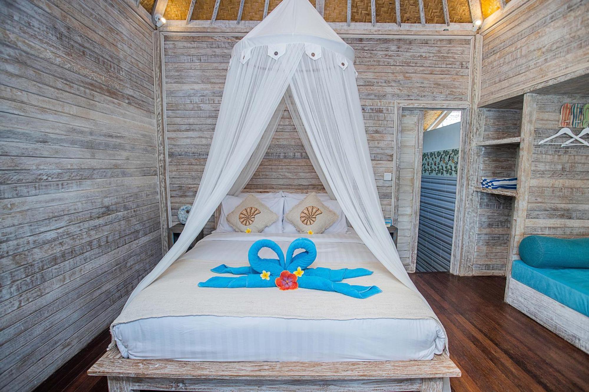 Nusa View - Oceanfront Rentals Lembongan Buitenkant foto