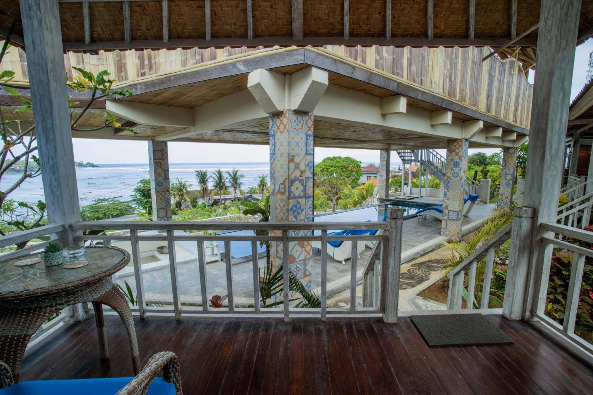 Nusa View - Oceanfront Rentals Lembongan Buitenkant foto