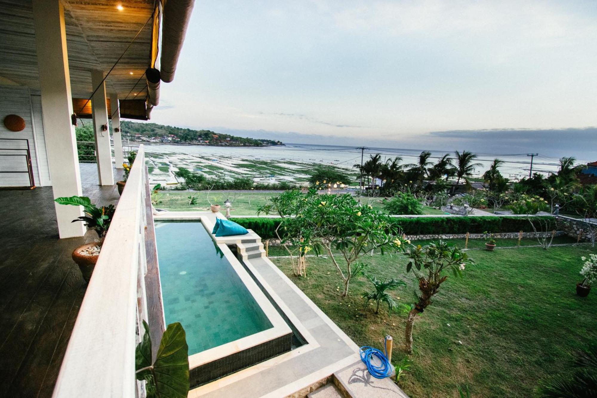 Nusa View - Oceanfront Rentals Lembongan Buitenkant foto