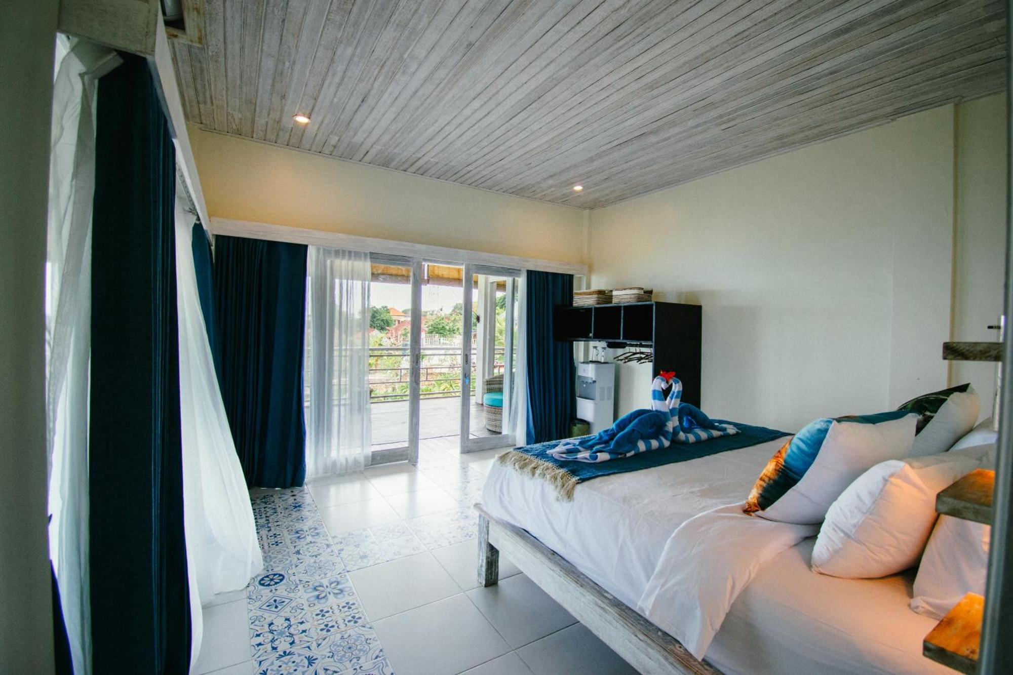 Nusa View - Oceanfront Rentals Lembongan Buitenkant foto