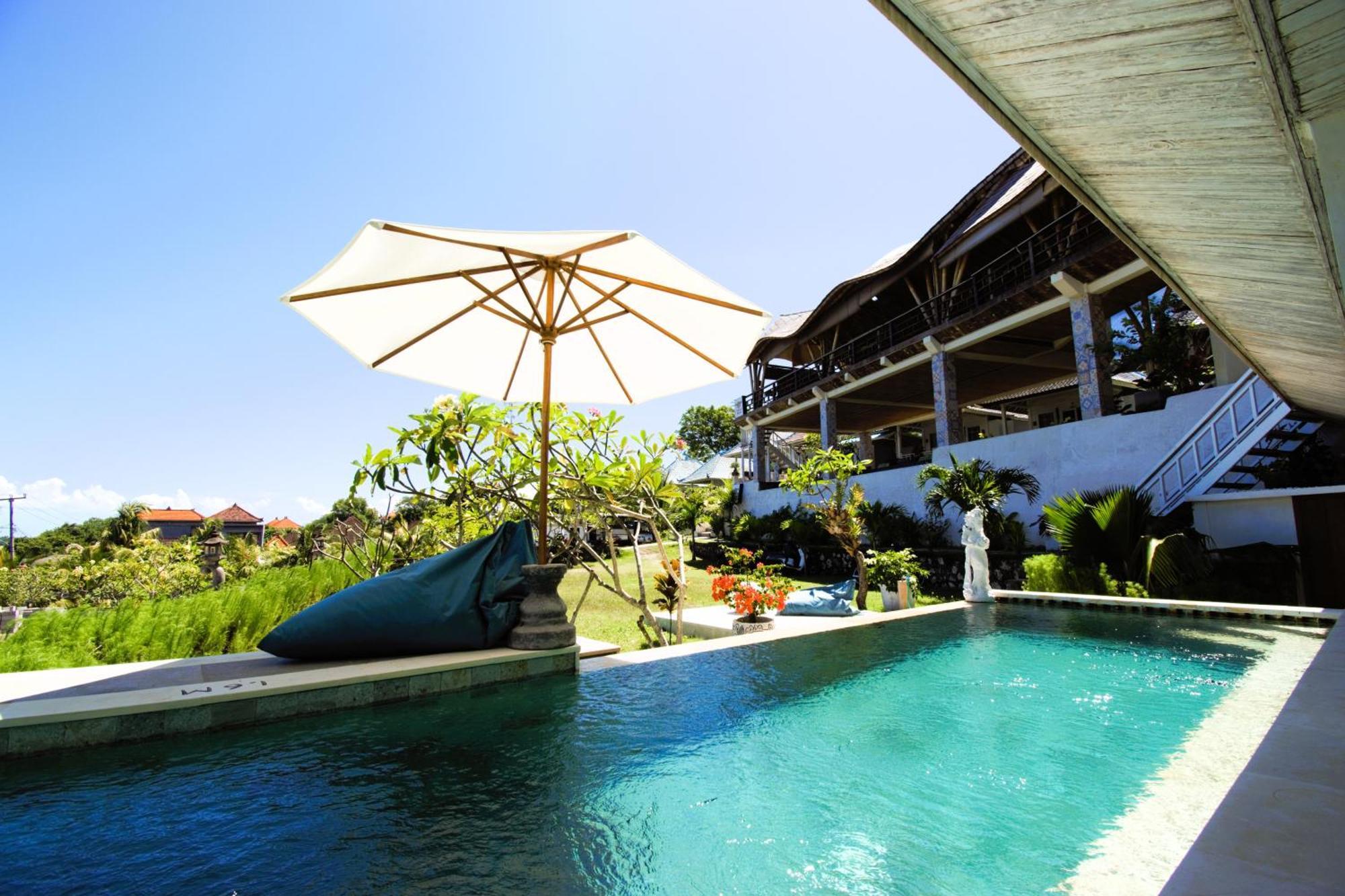 Nusa View - Oceanfront Rentals Lembongan Buitenkant foto